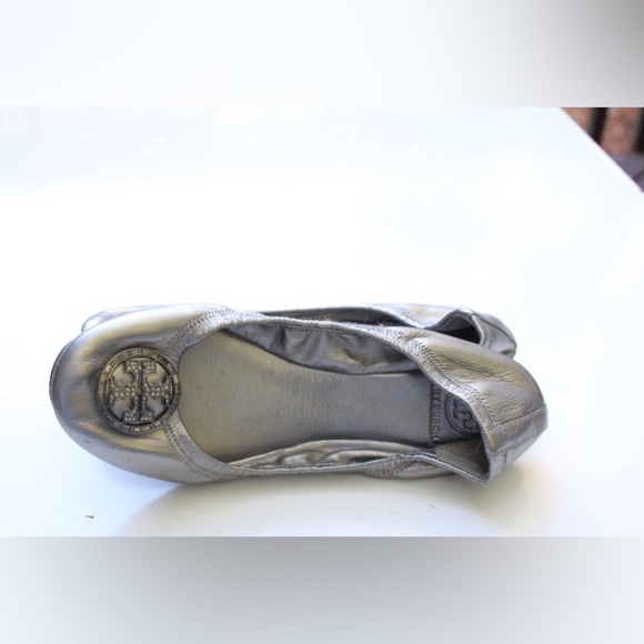 Tory Burch Minnie flats - Picture 4 of 11